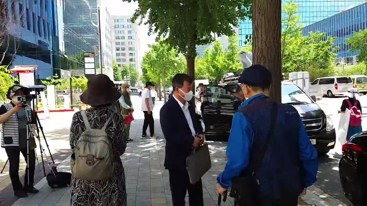 20200616_V3_S03(61IXTcIOb6s)일인시위를 묵묵히 일상생활화하고 계시는 애국자님의 한말씀을 들어보다