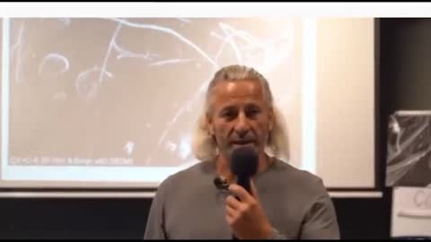 ostatnia prosta wojna z Ludzkością