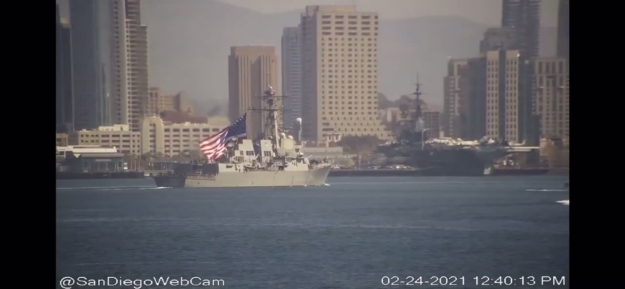 San Diego Web Cam captures HUGE US Flag!