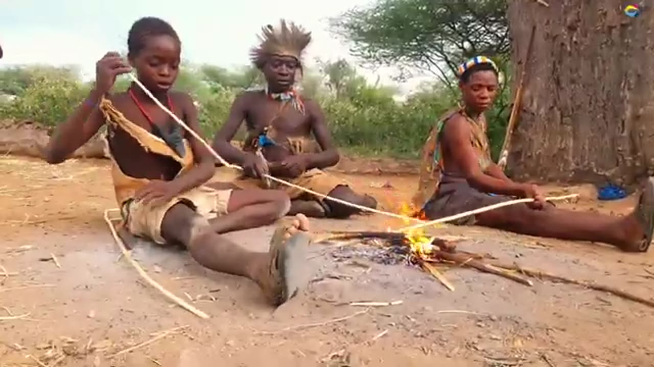 HADZABE OR HADZA TRIBE !! LIFESTYLE OF AFRICA`S LAST SURVIVING HUNTER GATHERERS !!!!