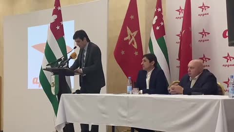 Реваз Бения - мы будем бороться за власть, но в рамках закона