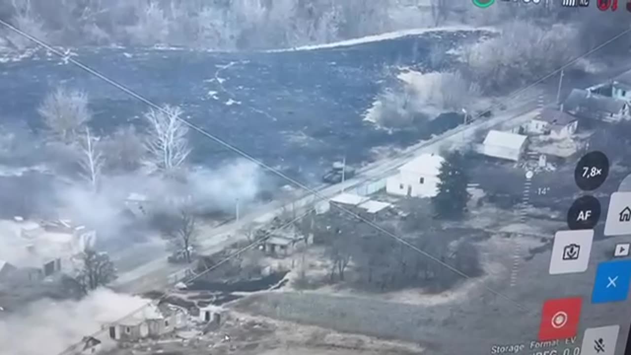 Anti-Putin Rebel Tank Firing on Russian Positions Near Belgorod