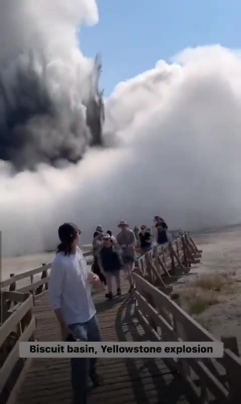 BREAKING - A large eruption occurred at one of Yellowstone’s geysers at Biscuit Basin.