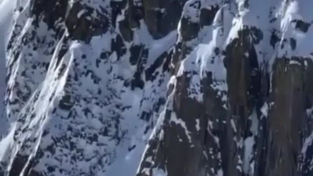 Cliff Skiing Challenges