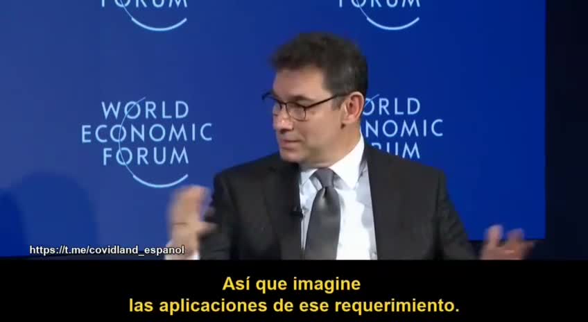 ALBERT BOURLA, DIRECTOR DE PFIZER