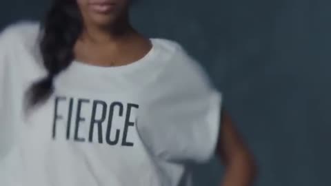 Hailee Steinfeld - Most Girls (Official Video)