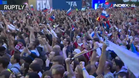 Slavlje ruskih navijača u Sočiju nakon gola protiv Hrvatske