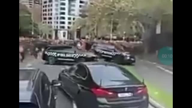 AUSTRALIA DICE NO ALLA DITRATURA