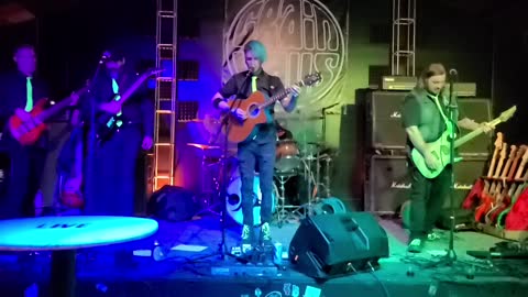 Skipping Stone "Red"