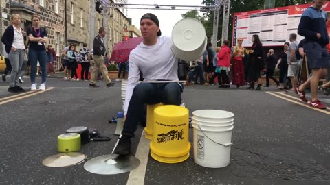 "Unbelievable Street Drummer – Turning Buckets Into Beats!" 🥁🎶