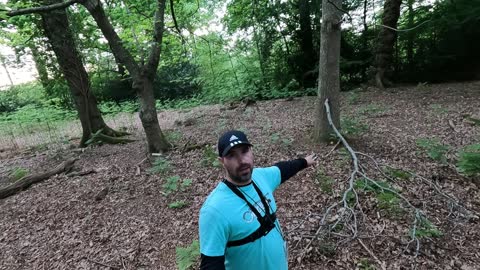 Mini vlog at a medieval hunting lodge location.