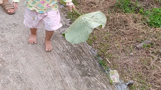 Walk of two children