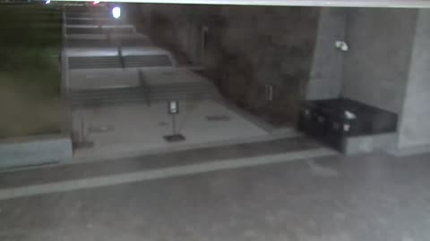 7160CVCULNScreeningLineExterior_2021-01-06_03h20min01s180ms.mp4