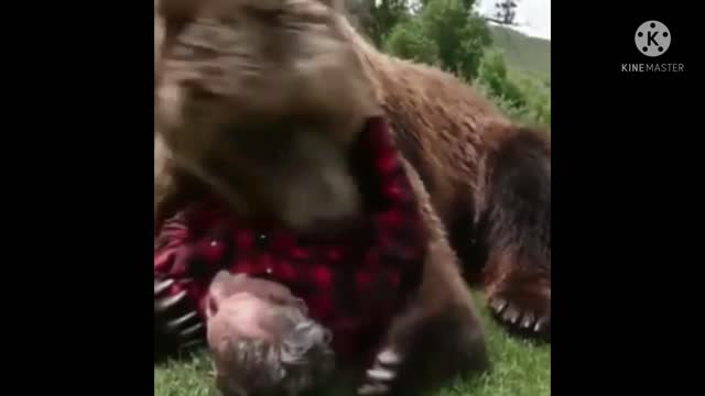 Heart warming video. Animals and human frienship that you never see it before.