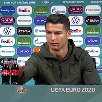Cristiano Ronaldo removes coca-cola bottle and drank water