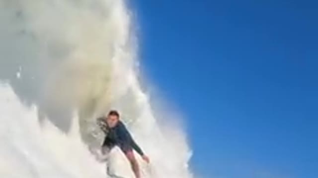 FROTHIEST TUBE EVER?@TimFults (ig) Share #TimFulton #Skimboarding..