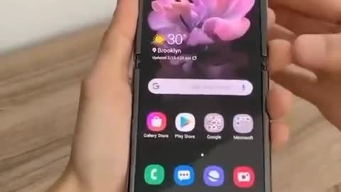 Folding smart phone