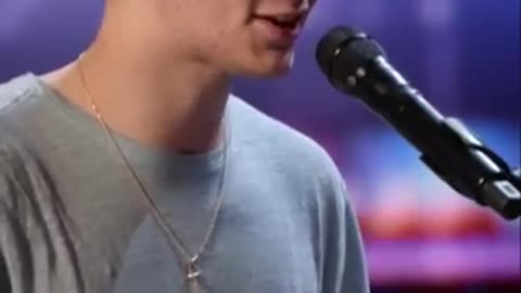 The singer wishes so beautiful...