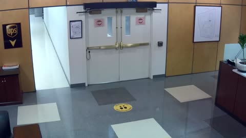 3902PSQB06LobbyReceptionArea_2021-01-06_08h40min01s210ms.mp4