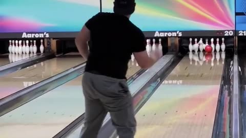 Zach Wilkins Strikes Perfect 300 on 2022 PWBA Tour Championship Pattern