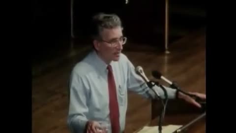 Tvorba souhlasu - Noam Chomsky