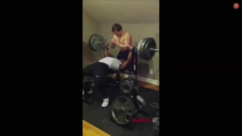 Strong man hurts his arm / Epic fails part 3