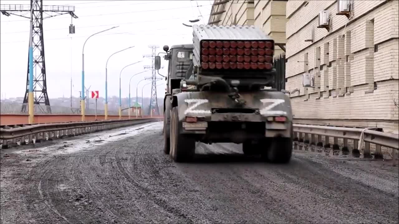 RF Marching By Artillery Units During A Special Military Operation