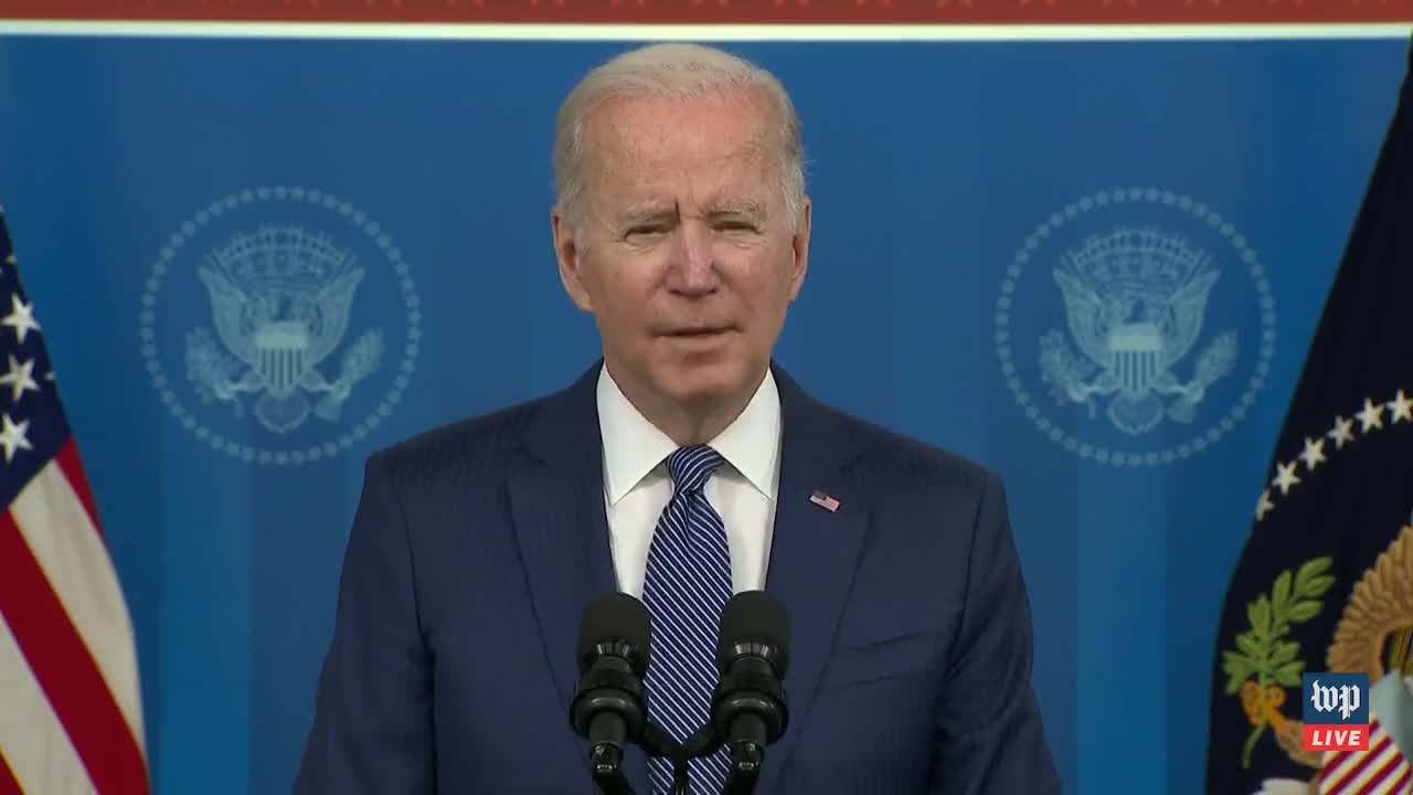 Biden LIES About The Supply Chain Crisis, Says "That's Not What's Happening"