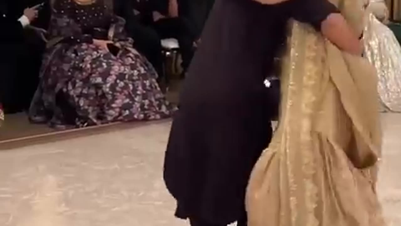 HaniaAmir Dance #reels #so cute