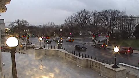 5144CHOB02RotundaExitExterior_2021-01-05_16h20min00s937ms.mp4