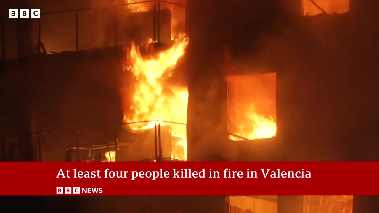 Valencia fire_ At least four dead after apartment blocks blaze in Spain _ BBC News