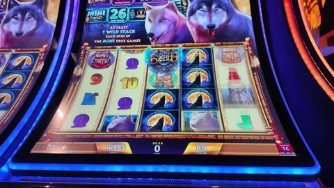 The Slot Master 316 Plays Slots!