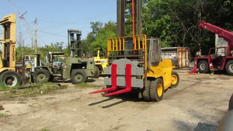 Hyster H155XL with 360 Degree Cascade 120D-RR rotator