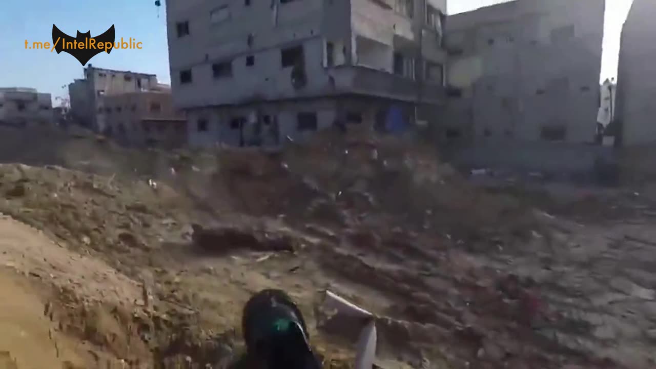 ►🚨▶◾️🇮🇱⚔️🇵🇸 IDF UNLOADS GUN ON UNARMED MAN - Khan Younis UNDER SIEGE