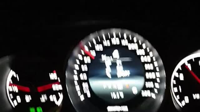 Benz 63amg exhaust sound Amg cuts that make men's minds jump
