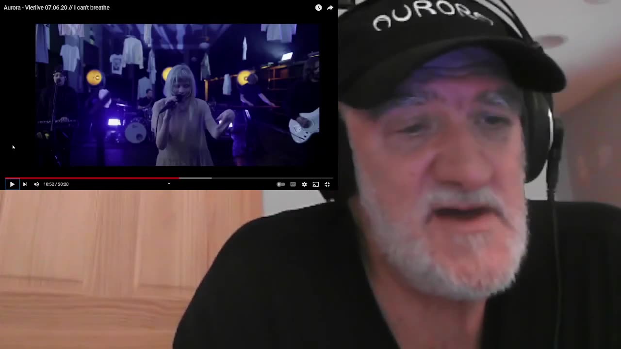 Aurora CHURCHYARD Vierlive REACTION 07 06 20 #aurorareaction #aurora