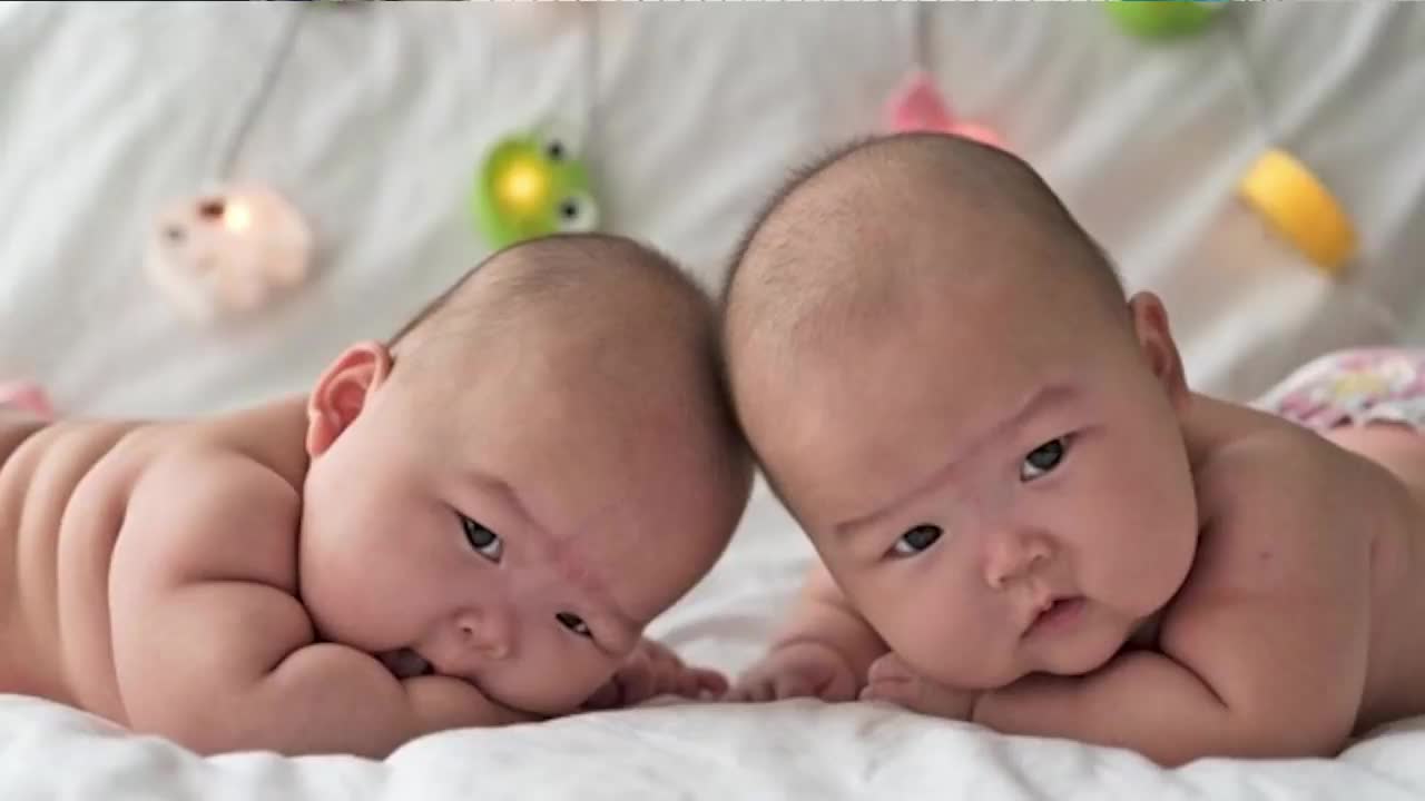 The FUNNIEST and CUTEST video ! TWIN BABIES Adorable Moments