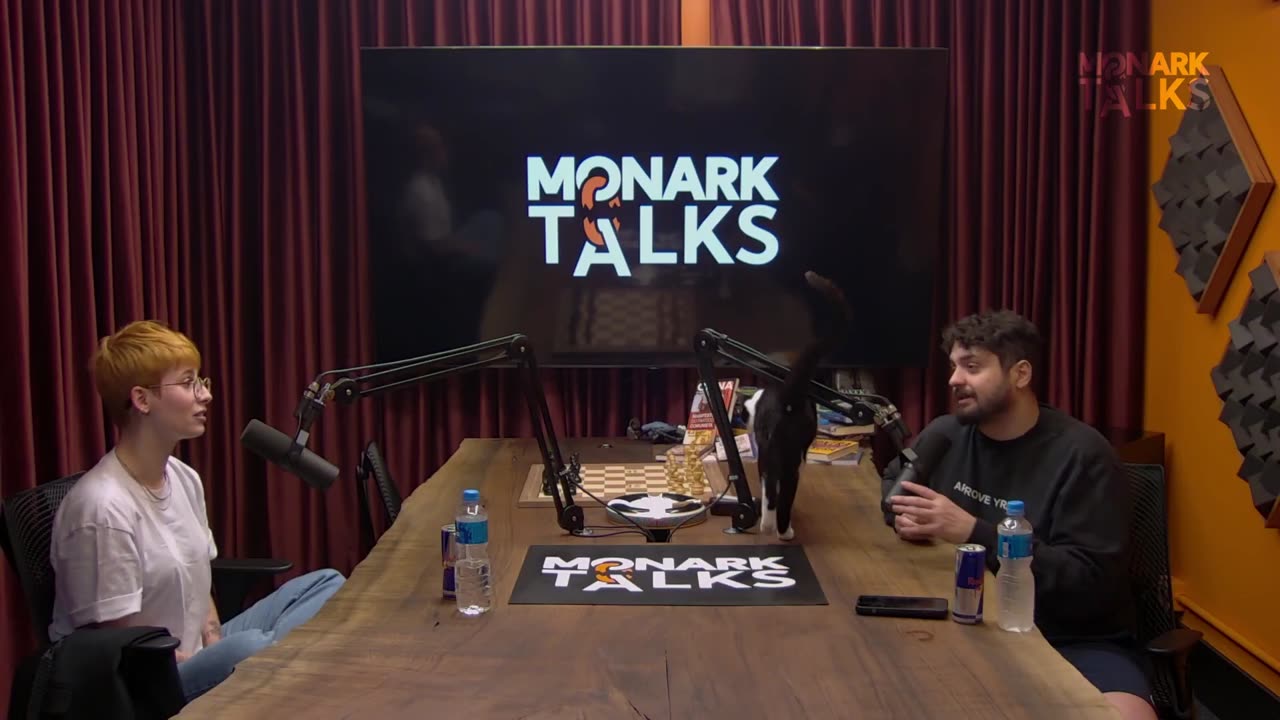 ALGUÉM REALMENTE SE IMPORTA COM M4CONHEIROS