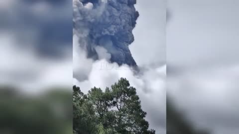 Volcano erupts right after eclipse