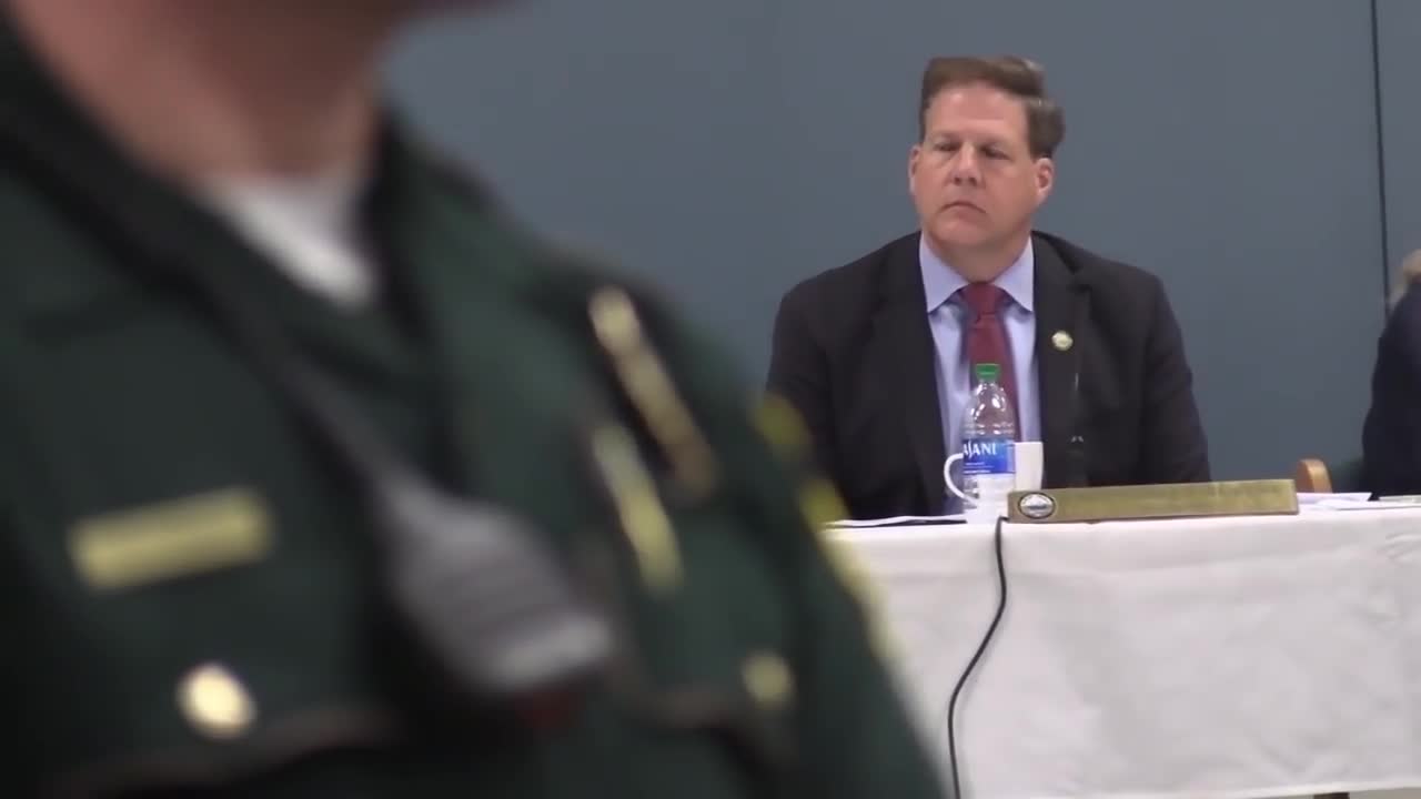 King Sununu Caught in the Act--Texting out the hit order.