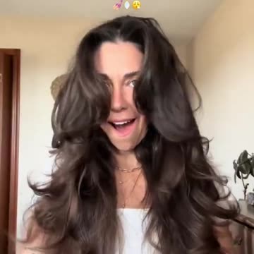 Viral ponytail blowout hack! Oml😮‍💨 #viral #hairstyle #hairstyleinspo #blowout #trending