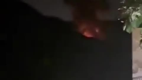 ⚡️🇱🇧🇮🇱BREAKING: Violent israeli airstrikes between Frun and Srifa, south Lebanon right NOW