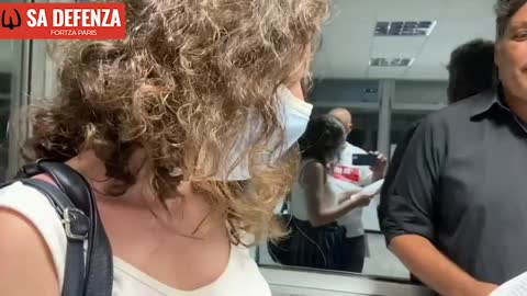 Delegazione Manifestanti no green pass alla RAI di CA