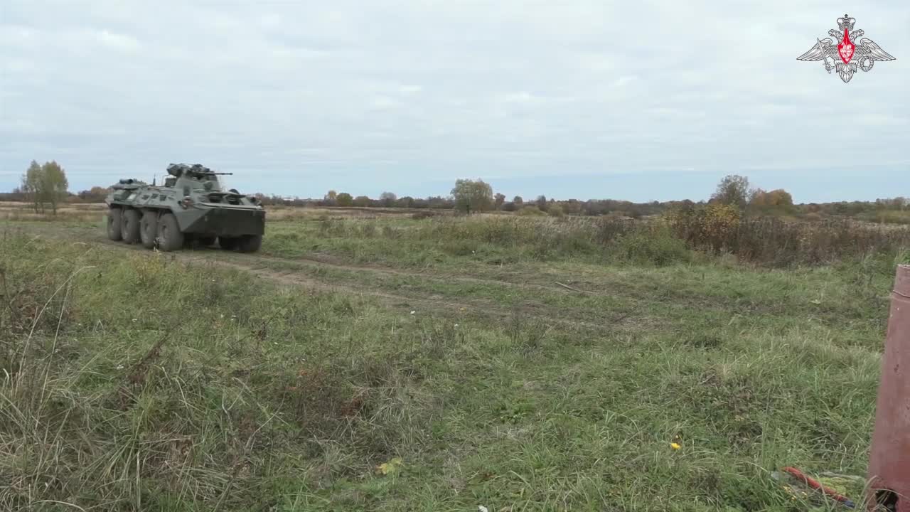 deNAZIfication - BTR-82A armoured crews improving their skills of fighting vehicles