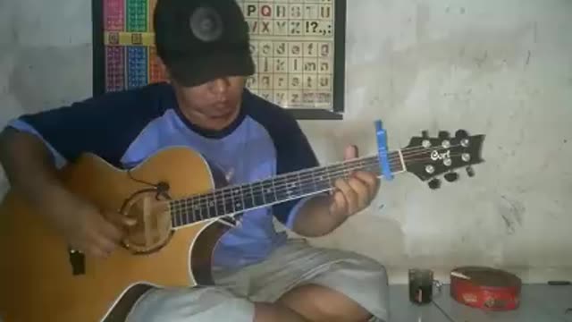 Alip Bata _ Queen Bohemian Rhapsody fingerstyle