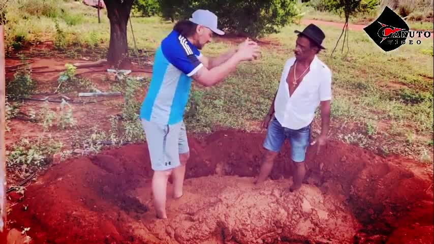 charles and tiringa playing even or odd clay in the face