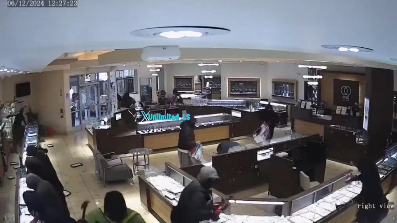 20-person smash-and-grab robbery at a California jewelry store.