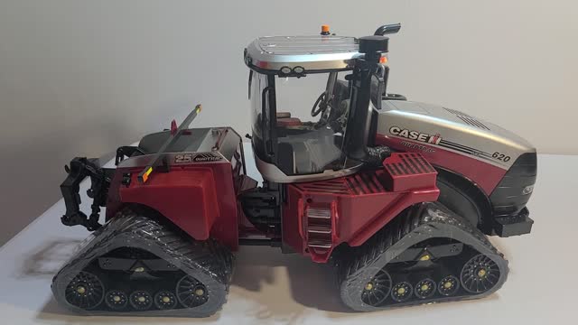 1/16 Case IH 620 Quadtrac 25th anniversary edition review