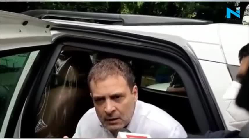 Not AFRAID OF MODI, Rahul Gandhi's angry reaction to barricading outside his residence