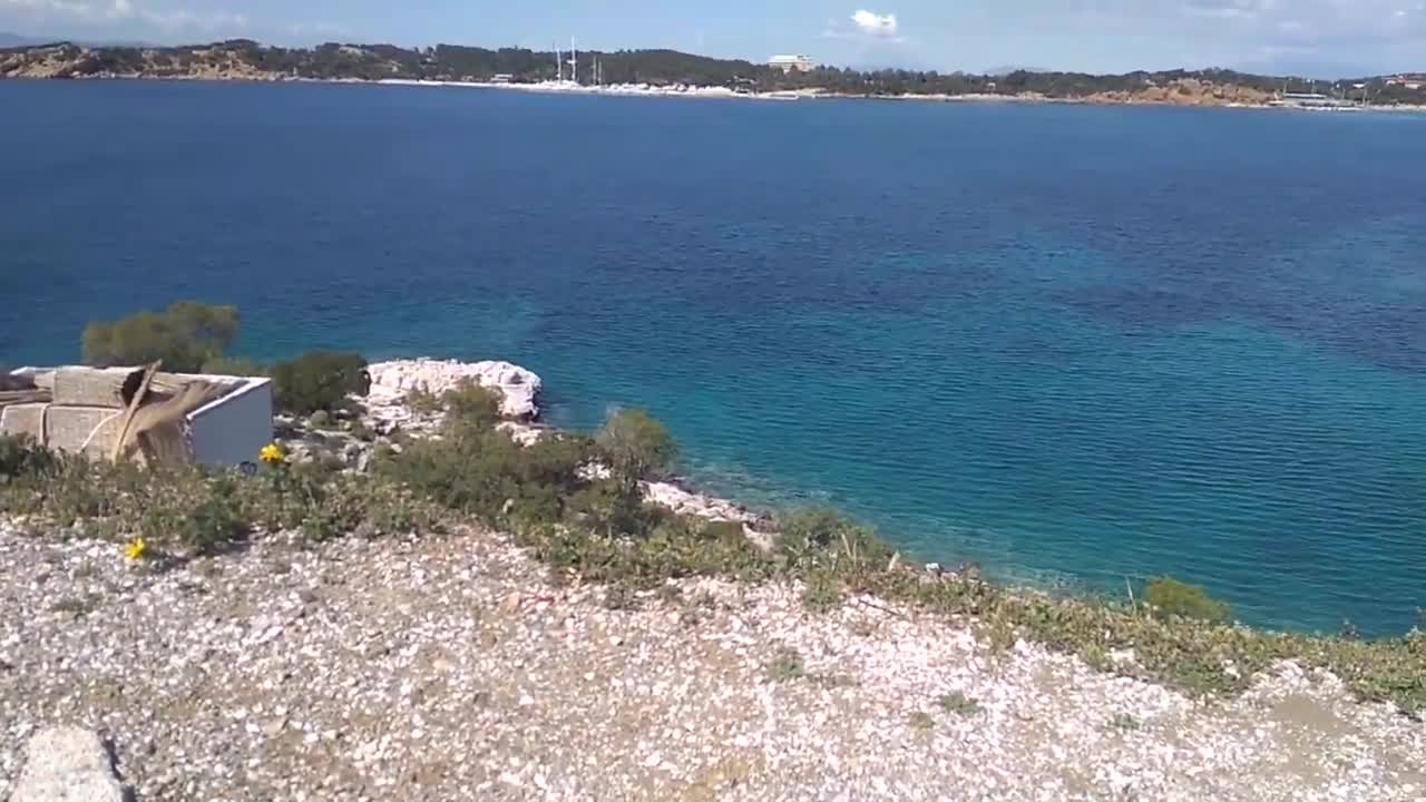 ΜΙΑ ΒΟΛΤΑ ΠΑΡΕΑ ΜΕ ΣΚΕΨΕΙΣ